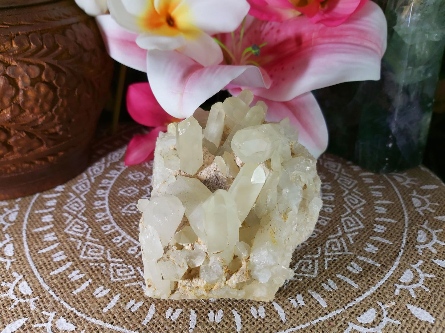 Clear Quartz Crystal 712 gms (GEM3)