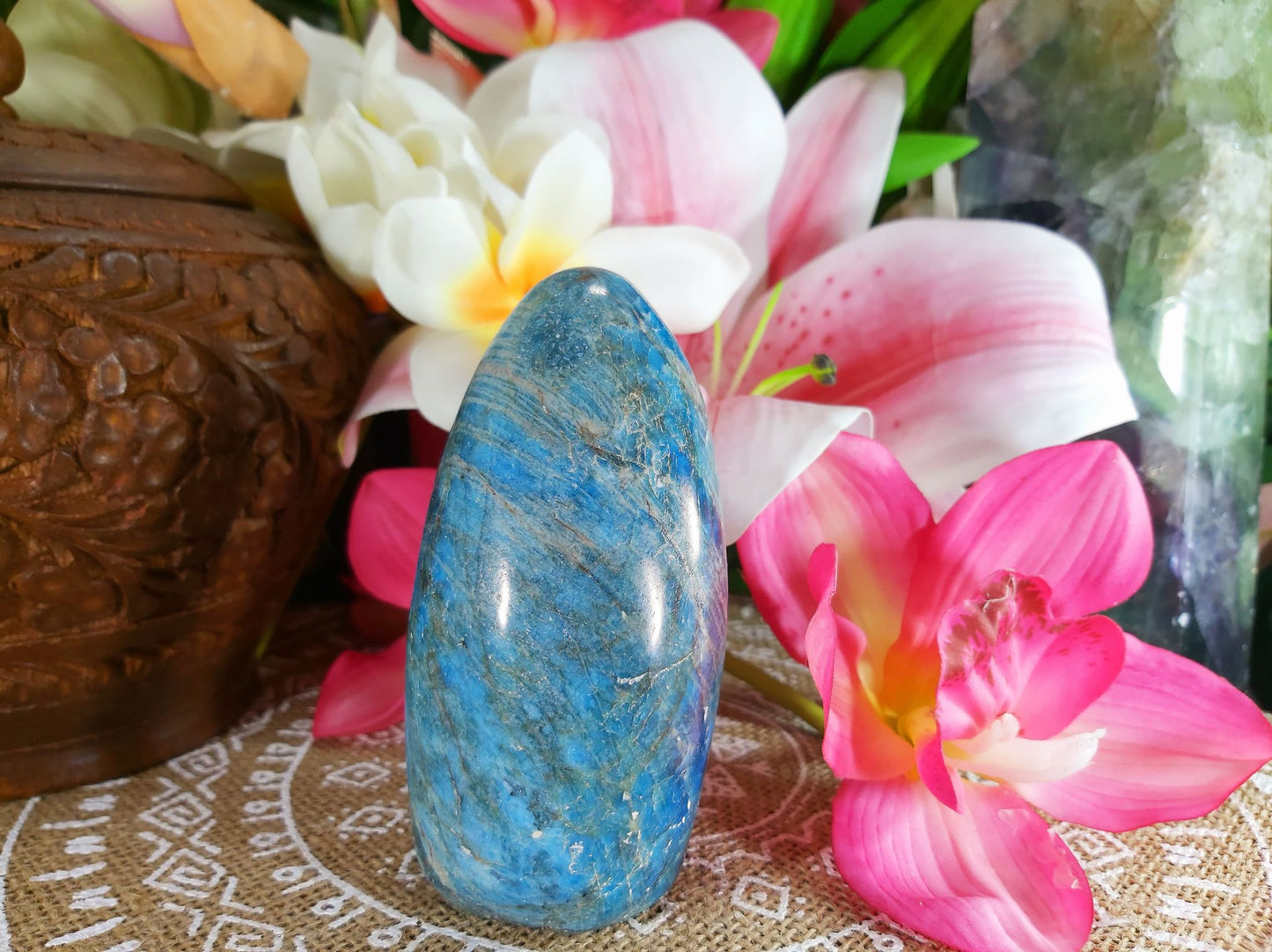 Apatite Third Eye Chakra Crystal 495 gms (GEM61)