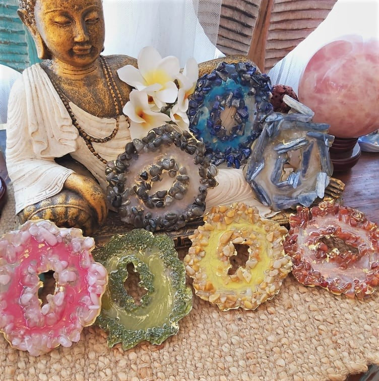 Handmade Chakra Crystal Resin Geode Set (7-Pack) (GEO13)